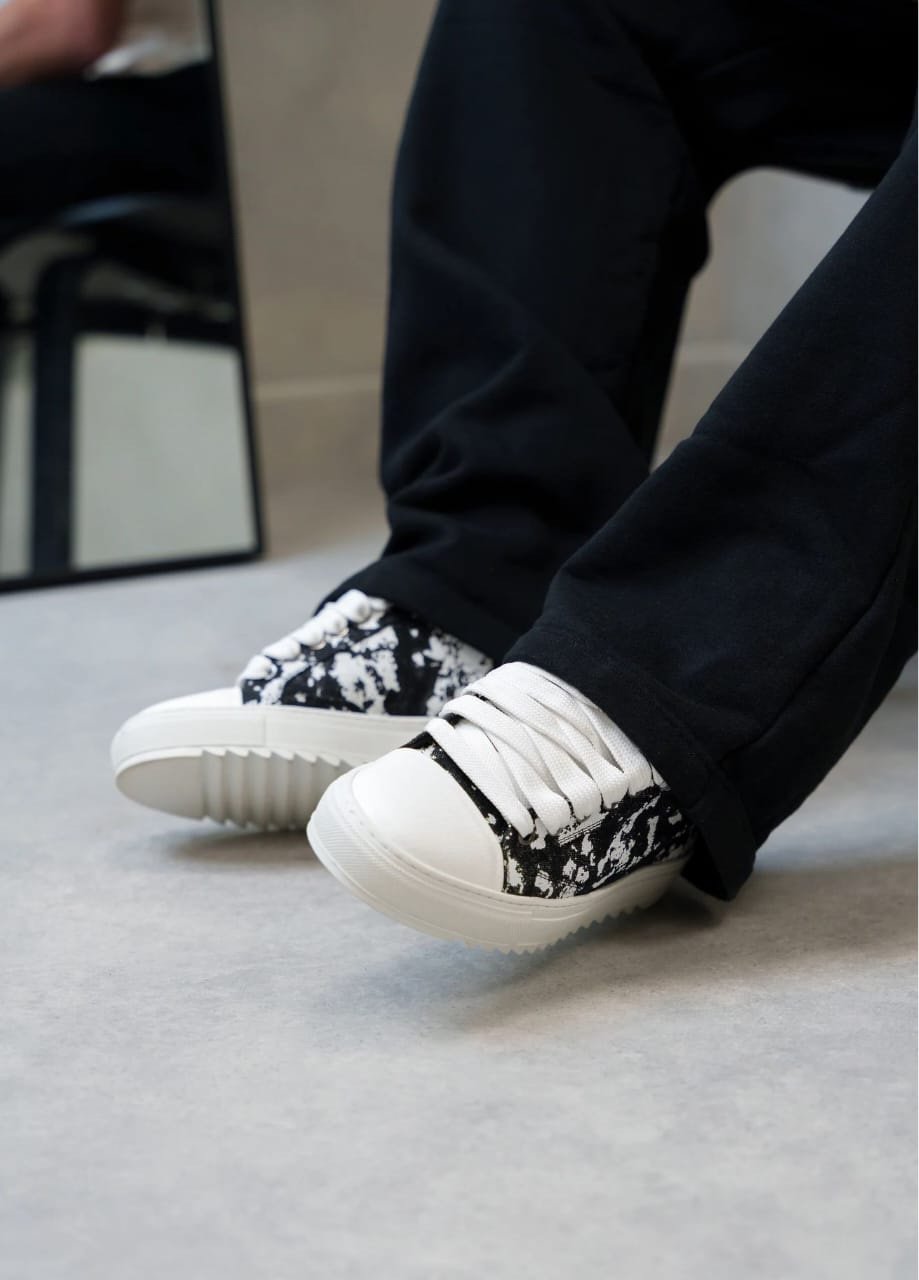 *NUMERIS*
*Disponible*
🦶🏾*Pointure 40 à 45
DANS SON COFFRET* 🎁 – Image 2
