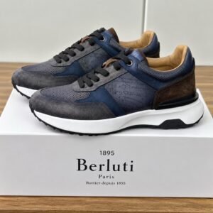 * ✨ Design élégant et haut de gamme
🐺 la gris couleffet cuir
* 👌 Finition soignée et détails perforés
* 🪢 Fermeture à lacets
* 🦶 Semelle épaisse avec bonne adhérence
* 🤝 Modèle confortable pour une utilisation quotidienne
* 👔 Facile à porter avec un pantalon, un jean ou une tenue habillée